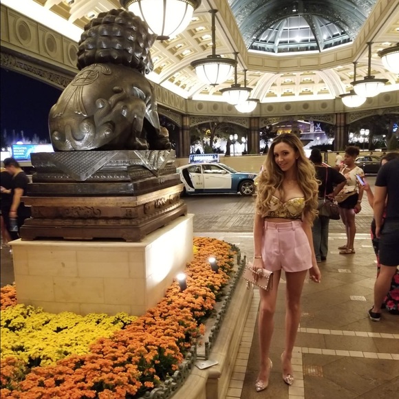 Meet your Posher, Jasmin - Picture 9 of 10